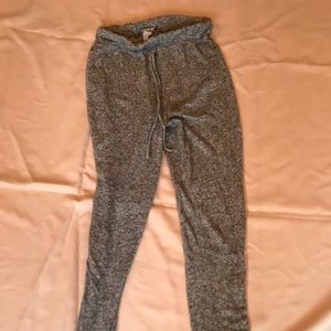 Salt and pepper leggings